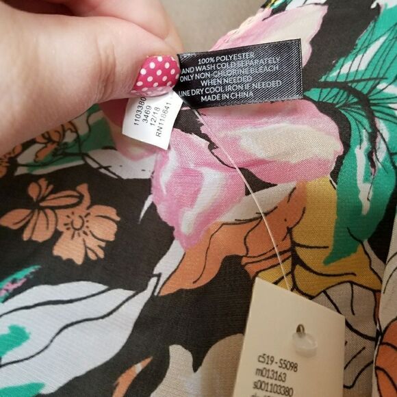 Onessize Lane Bryant Floral Tasseled Scarf Ruana - Picture 5 of 9